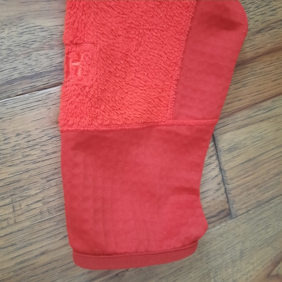 Patagonia Full Zip Red Fleece Sweater - Picture 5 of 16